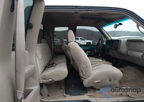 1997 Chevrolet K1500 Fleetside из США, поврежденный, VIN 2GCEK19R4V1111430